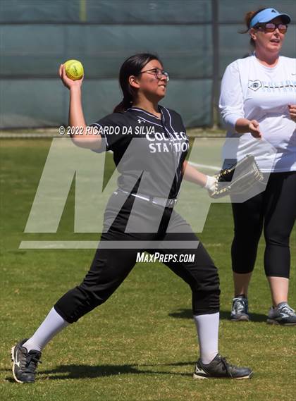 Thumbnail 3 in Paetow vs College Station photogallery.