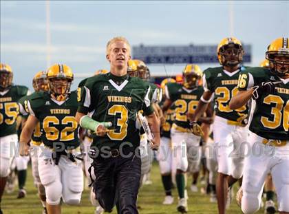 Thumbnail 3 in Vanden vs. Armijo photogallery.