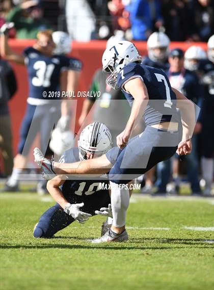 Thumbnail 1 in Broomfield vs. Pine Creek (CHSAA 4A State Final) photogallery.
