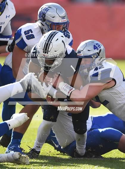 Thumbnail 3 in Broomfield vs. Pine Creek (CHSAA 4A State Final) photogallery.