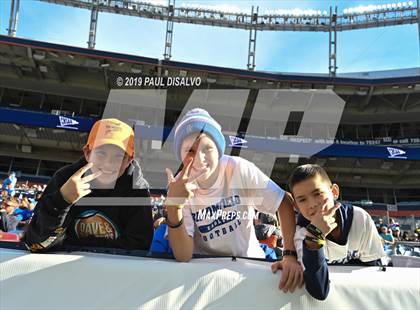 Thumbnail 3 in Broomfield vs. Pine Creek (CHSAA 4A State Final) photogallery.