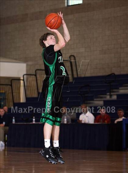 Thumbnail 1 in Kentwood vs Los Osos (Mission Prep Christmas Classic) photogallery.