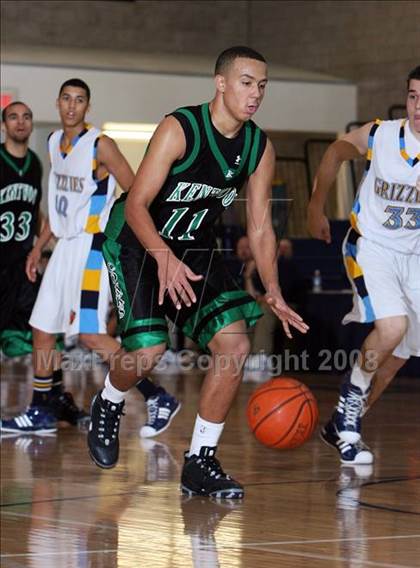Thumbnail 1 in Kentwood vs Los Osos (Mission Prep Christmas Classic) photogallery.