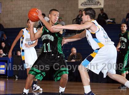 Thumbnail 2 in Kentwood vs Los Osos (Mission Prep Christmas Classic) photogallery.