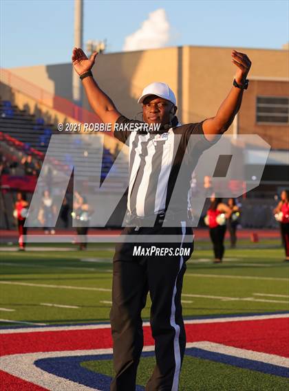 Thumbnail 3 in Mater Dei @ Duncanville photogallery.