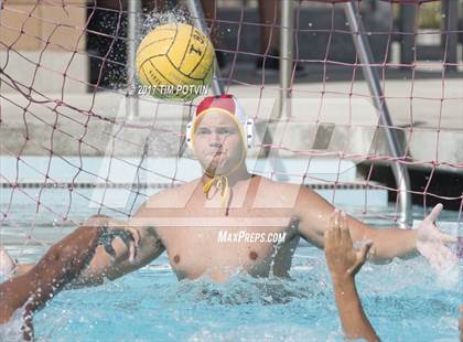 Thumbnail 1 in La Quinta vs Ayala photogallery.