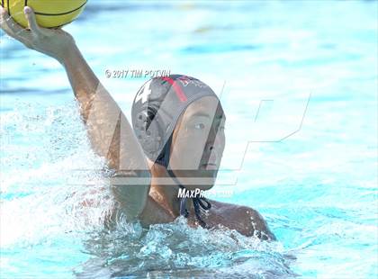 Thumbnail 1 in La Quinta vs Ayala photogallery.