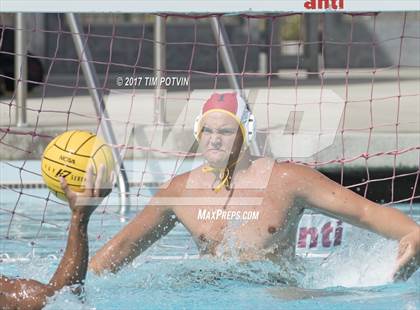 Thumbnail 3 in La Quinta vs Ayala photogallery.