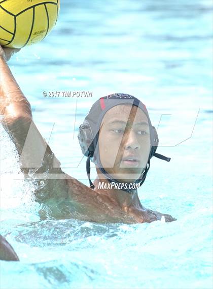 Thumbnail 1 in La Quinta vs Ayala photogallery.