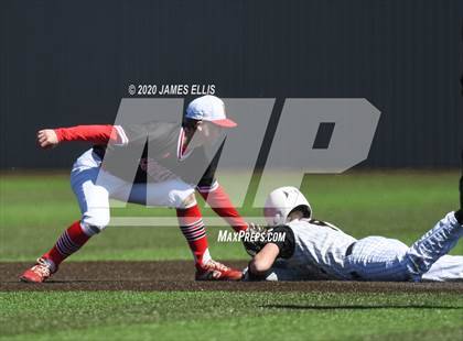 Thumbnail 3 in Rogers vs. Lorena photogallery.
