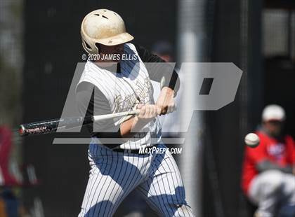 Thumbnail 3 in Rogers vs. Lorena photogallery.