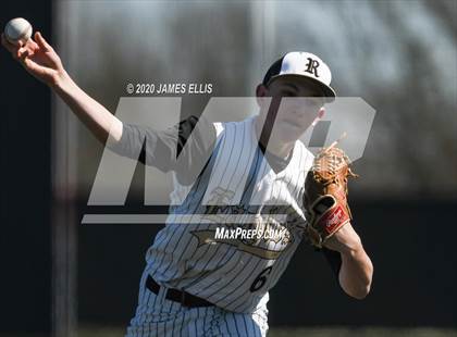 Thumbnail 3 in Rogers vs. Lorena photogallery.