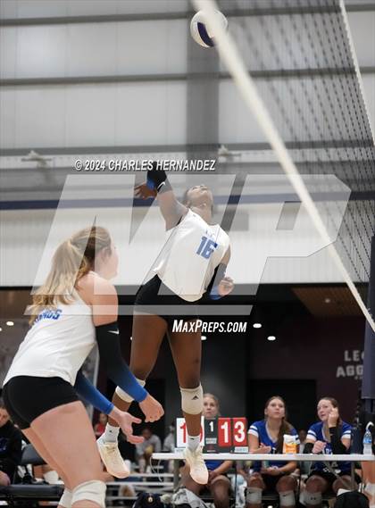 Thumbnail 2 in Houston Christian vs. Frassati Catholic (Aggieland Come and Take It Regional Showdown) photogallery.