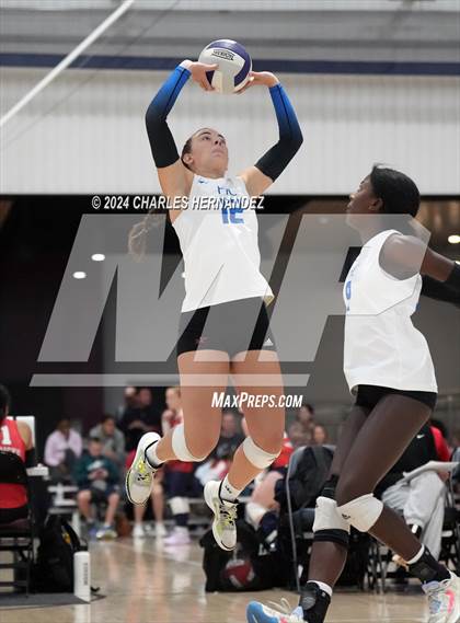 Thumbnail 2 in Houston Christian vs. Frassati Catholic (Aggieland Come and Take It Regional Showdown) photogallery.