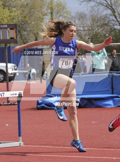 Thumbnail 1 in Glenn Poole Invitational photogallery.