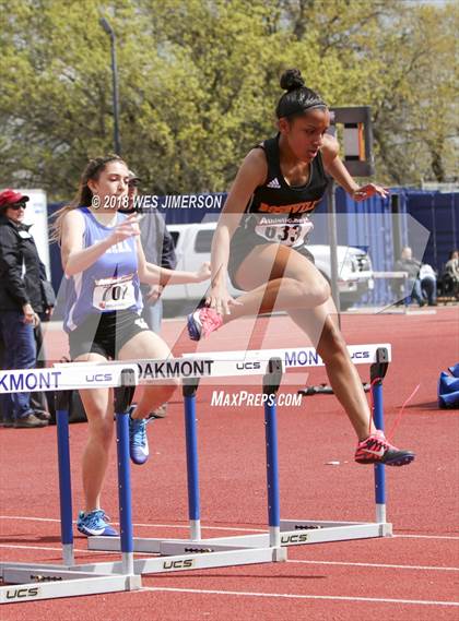 Thumbnail 3 in Glenn Poole Invitational photogallery.