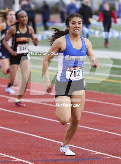 Thumbnail 3 in Glenn Poole Invitational photogallery.