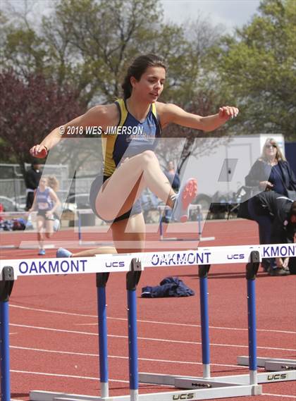 Thumbnail 3 in Glenn Poole Invitational photogallery.