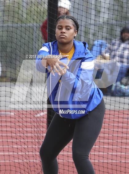 Thumbnail 1 in Glenn Poole Invitational photogallery.