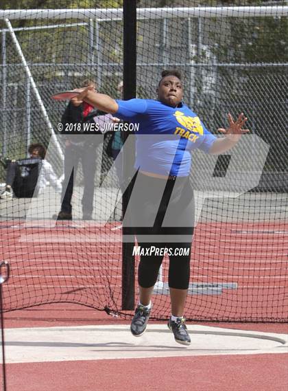 Thumbnail 2 in Glenn Poole Invitational photogallery.