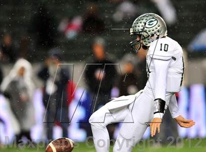 Thumbnail 2 in Granite Bay vs. Long Beach Poly (CIF State D1 Final) photogallery.
