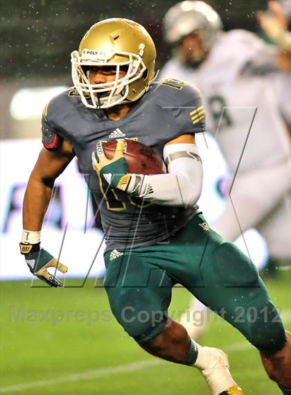 Thumbnail 2 in Granite Bay vs. Long Beach Poly (CIF State D1 Final) photogallery.
