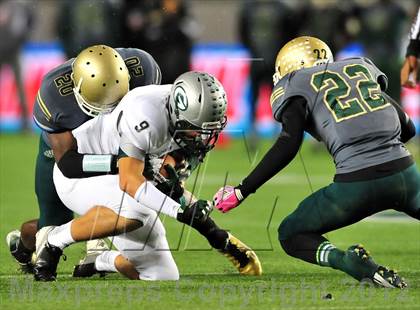 Thumbnail 2 in Granite Bay vs. Long Beach Poly (CIF State D1 Final) photogallery.