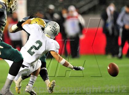 Thumbnail 3 in Granite Bay vs. Long Beach Poly (CIF State D1 Final) photogallery.