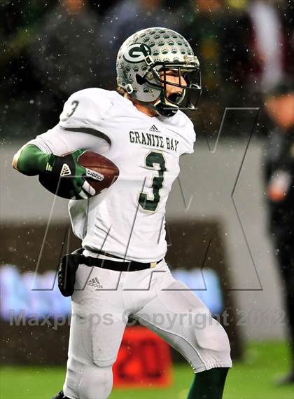 Thumbnail 3 in Granite Bay vs. Long Beach Poly (CIF State D1 Final) photogallery.