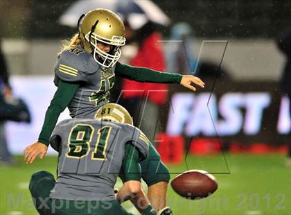 Thumbnail 3 in Granite Bay vs. Long Beach Poly (CIF State D1 Final) photogallery.