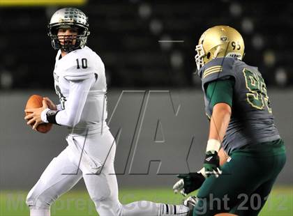 Thumbnail 1 in Granite Bay vs. Long Beach Poly (CIF State D1 Final) photogallery.