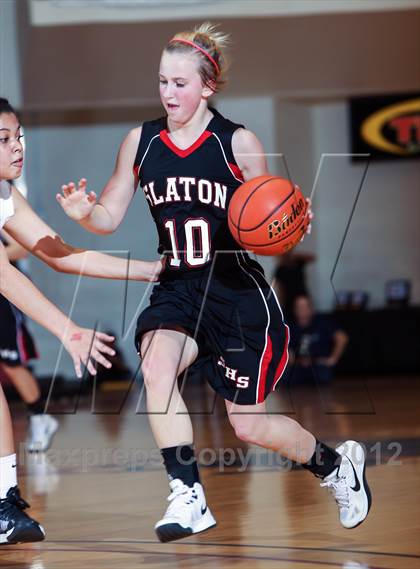 Thumbnail 1 in Burkburnett vs. Slaton (Fantasy of Lights) photogallery.