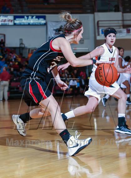 Thumbnail 1 in Burkburnett vs. Slaton (Fantasy of Lights) photogallery.