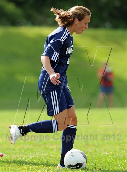 Thumbnail 3 in Milford vs Hollis-Brookline photogallery.