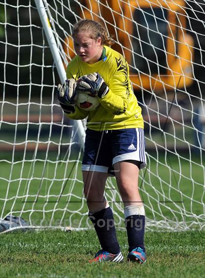 Thumbnail 2 in Milford vs Hollis-Brookline photogallery.