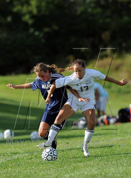 Thumbnail 2 in Milford vs Hollis-Brookline photogallery.