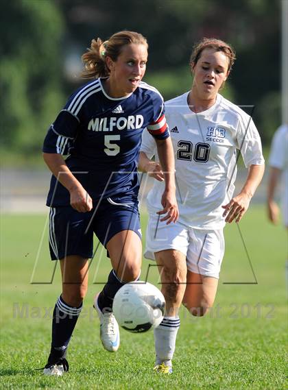 Thumbnail 3 in Milford vs Hollis-Brookline photogallery.