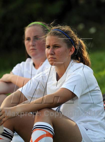 Thumbnail 2 in Milford vs Hollis-Brookline photogallery.