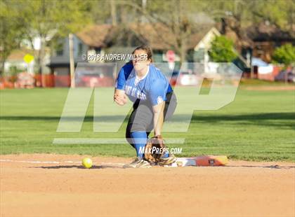 Thumbnail 1 in Nardin Academy vs. Mount St. Mary Academy photogallery.