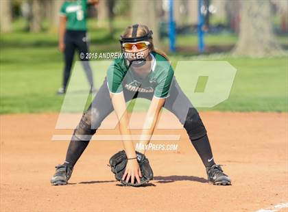 Thumbnail 1 in Nardin Academy vs. Mount St. Mary Academy photogallery.