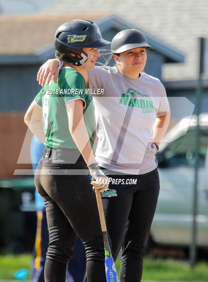 Thumbnail 2 in Nardin Academy vs. Mount St. Mary Academy photogallery.