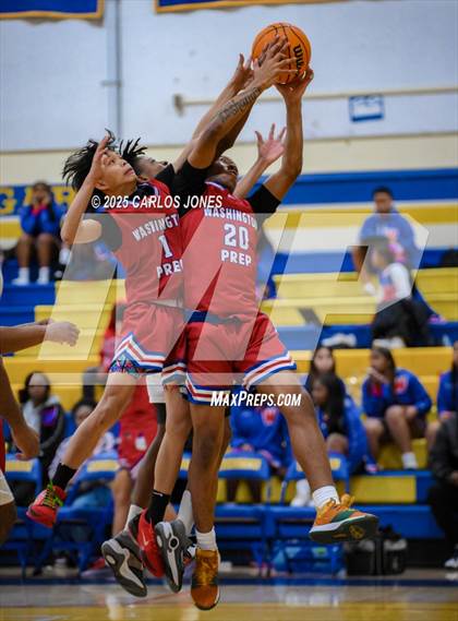 Thumbnail 2 in Crenshaw @ George Washington Prep photogallery.