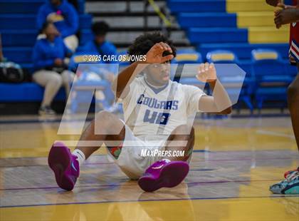 Thumbnail 3 in Crenshaw @ George Washington Prep photogallery.