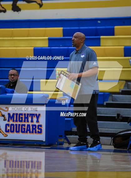 Thumbnail 1 in Crenshaw @ George Washington Prep photogallery.