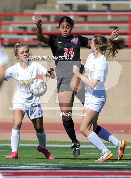 Thumbnail 1 in Forney vs. Duncanville (Duncanville Classic) photogallery.