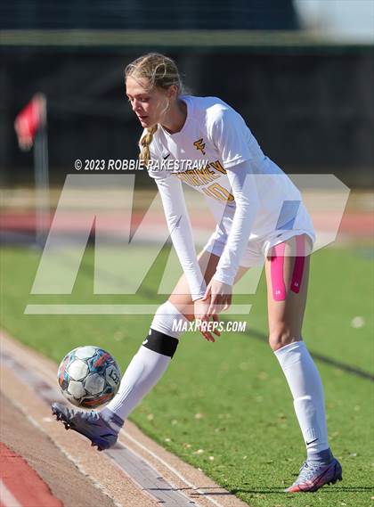 Thumbnail 2 in Forney vs. Duncanville (Duncanville Classic) photogallery.
