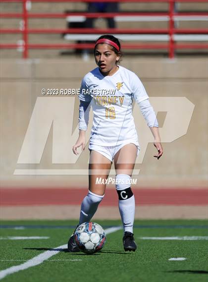 Thumbnail 3 in Forney vs. Duncanville (Duncanville Classic) photogallery.