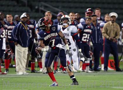 Thumbnail 3 in Semper Fidelis All-American Bowl  photogallery.