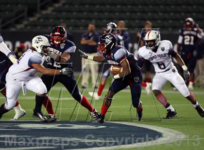 Thumbnail 3 in Semper Fidelis All-American Bowl  photogallery.