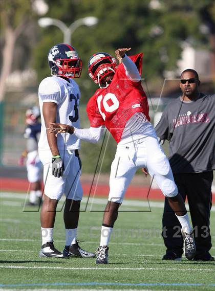 Thumbnail 2 in Semper Fidelis All-American Bowl  photogallery.